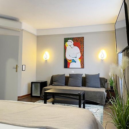 L'Embleme - Boutique Hotel Beaurepaire (Isere) Exterior foto