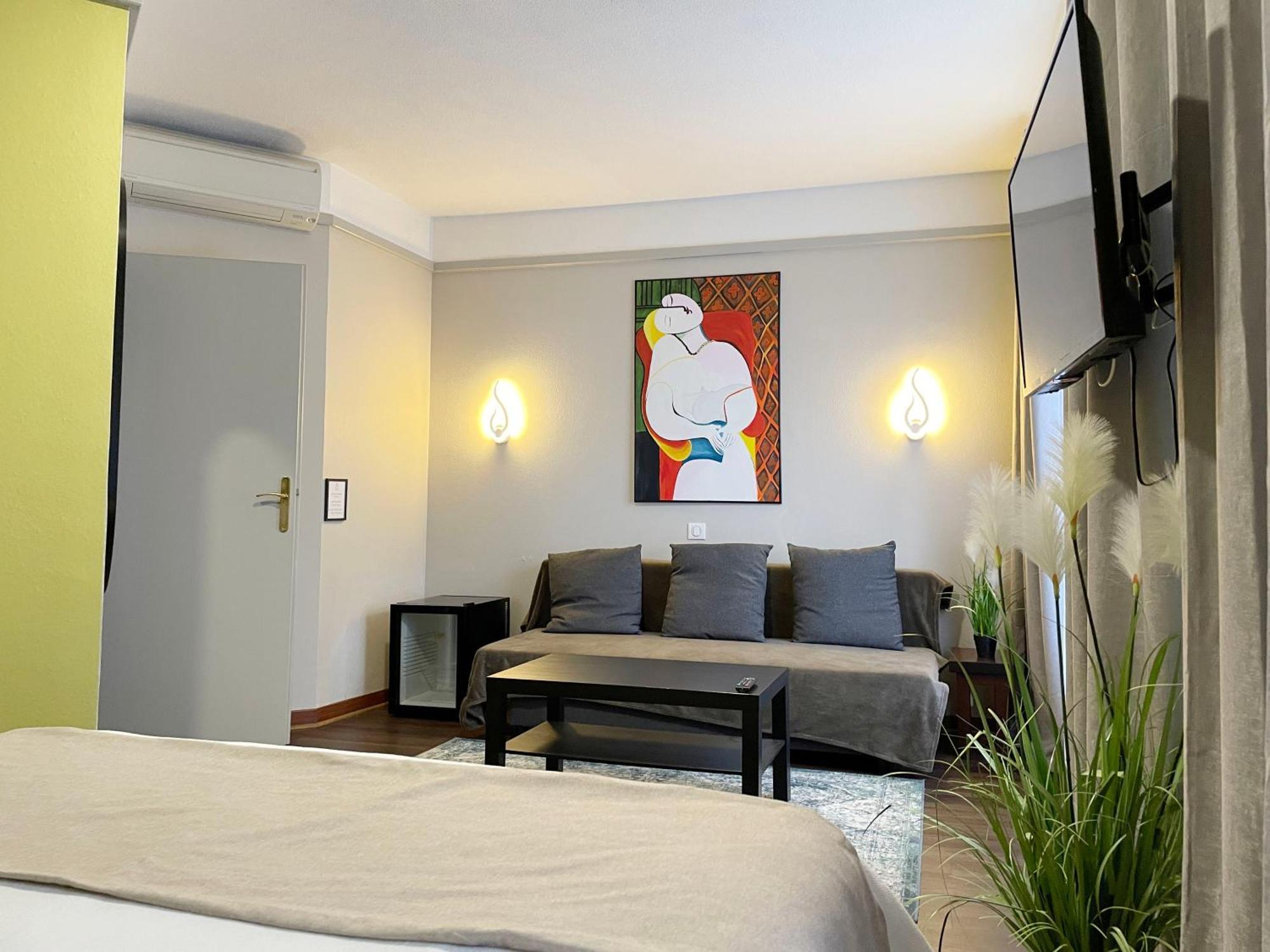 L'Embleme - Boutique Hotel Beaurepaire (Isere) Exterior foto